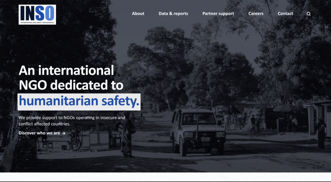 Desktop navigation with multi-level interactions and hover states